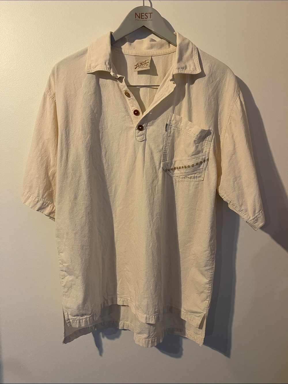 Vintage La Rueca Cream Cotton Short Sleeve Polo Shirt Medium Embroidered Pocket